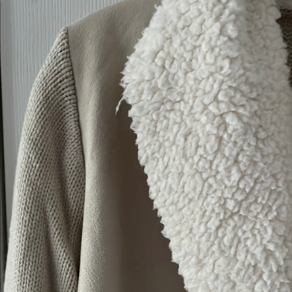 Tan and White Teddy Jacket Cozy and Stylish - Picture 2 of 3